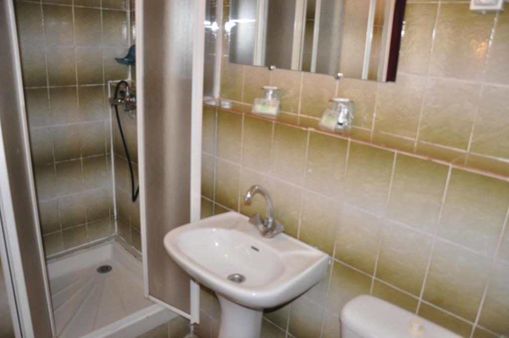 Hotel Moderne Marseilles Kamer foto